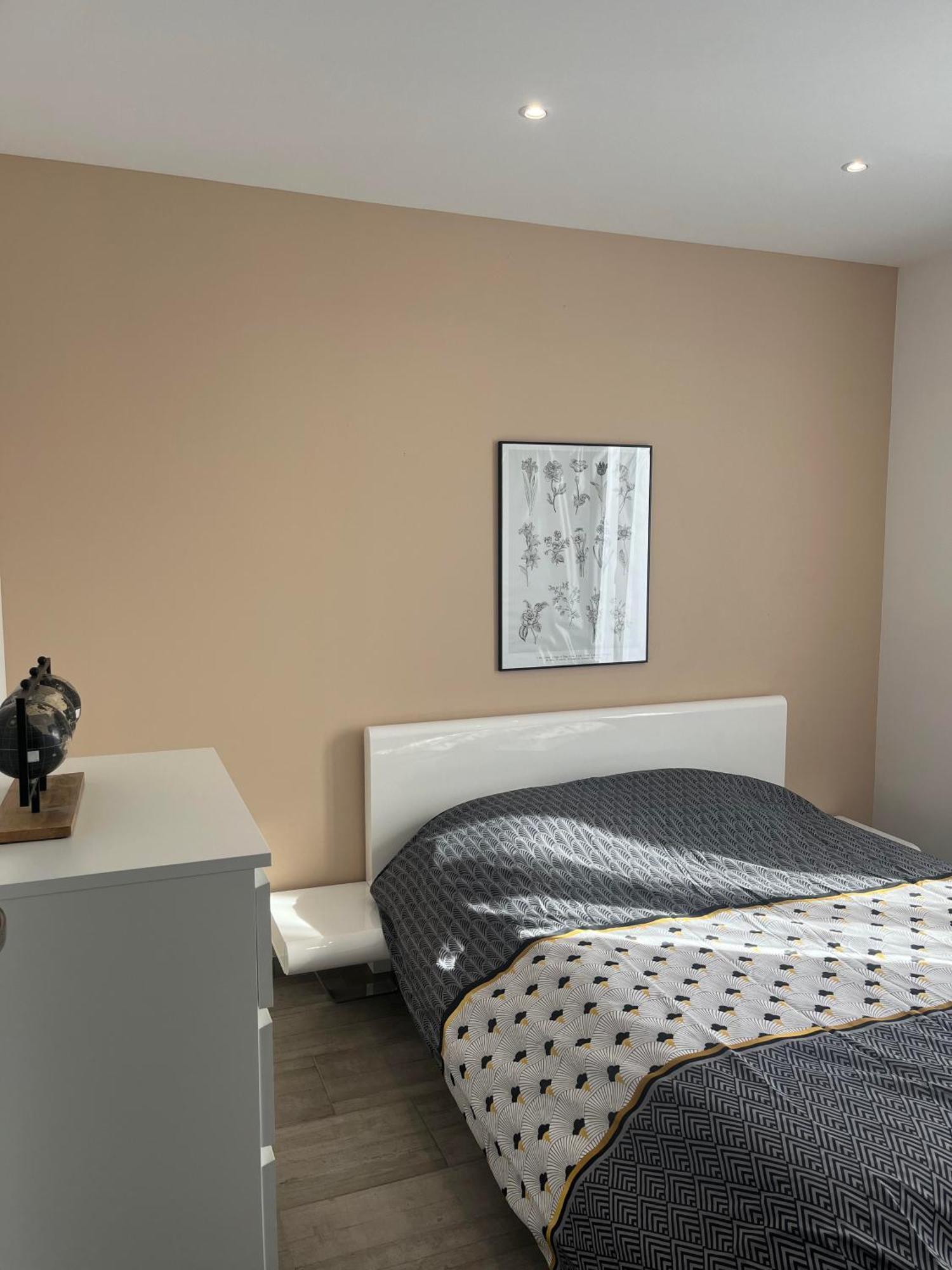 Logement Prive A Proximite Du Mont Ventoux Carpentras Exterior photo